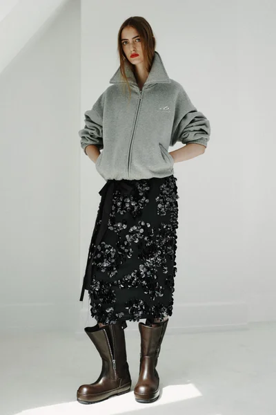 Look 60